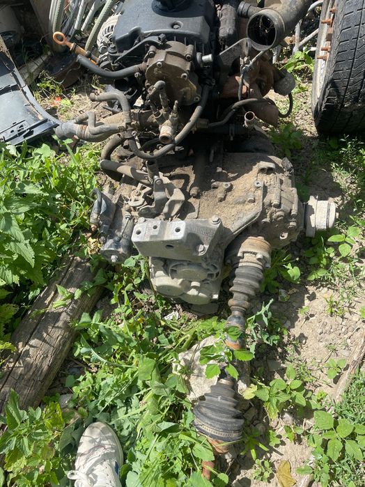 Motor cu cutie de viteze golf 4