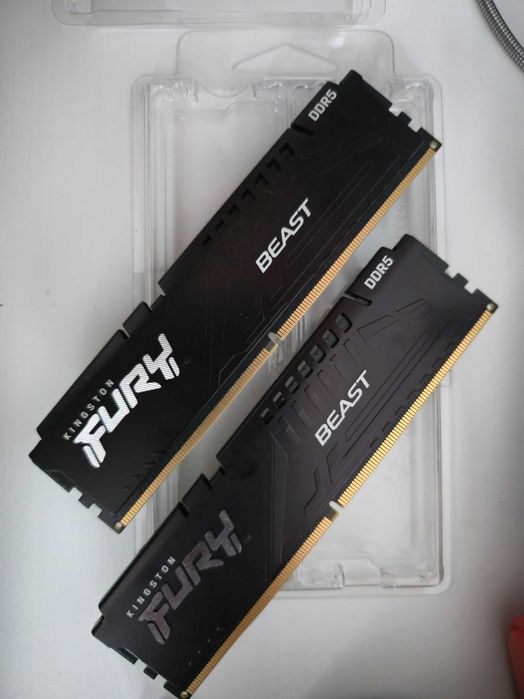 Memorie RAM Kingston Fury Beast DDR5,32GB(2x16),6000MHz,CL40