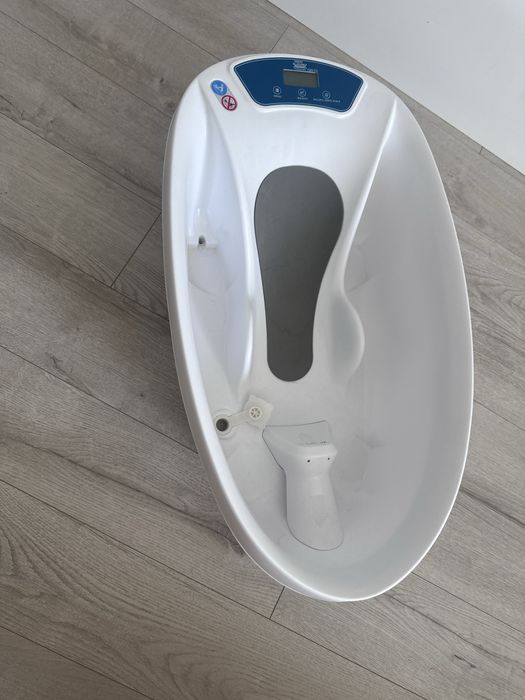 Vând cădiță bebe