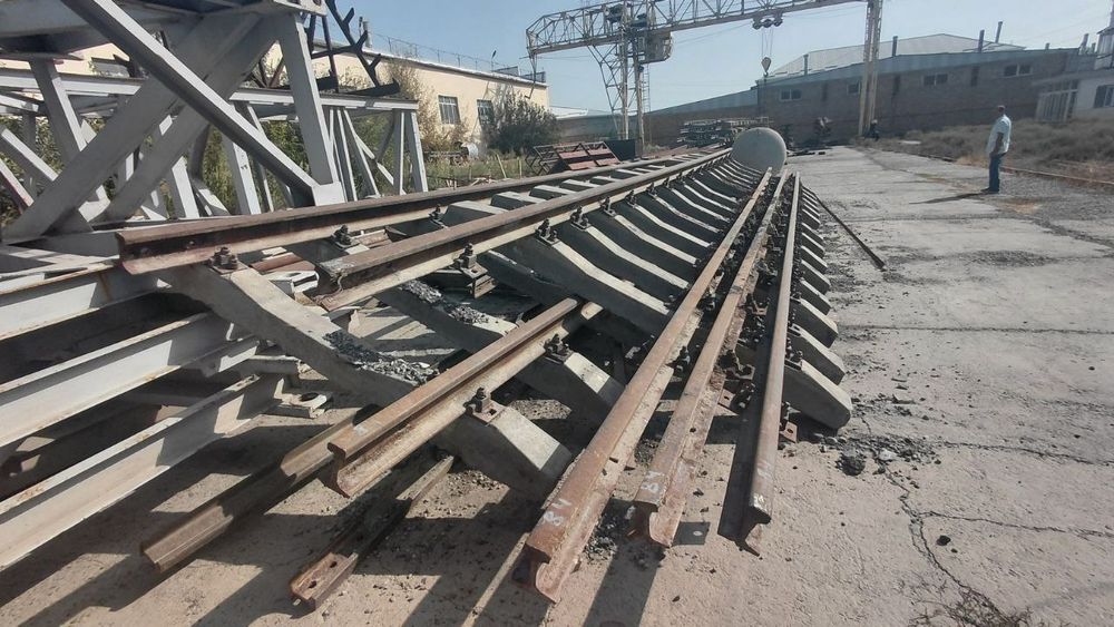 Temir yol Rels sotiladi 43 50 65 lik