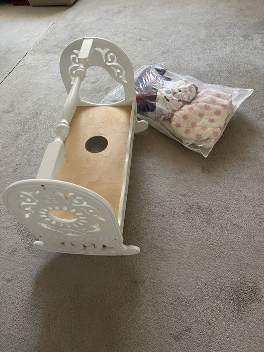 Бесік сатылады ішіндегісімен