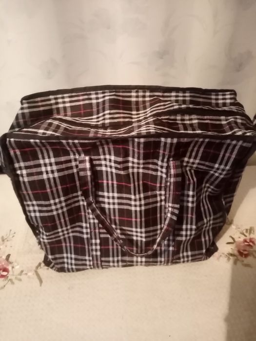 Продам дорожную сумку.