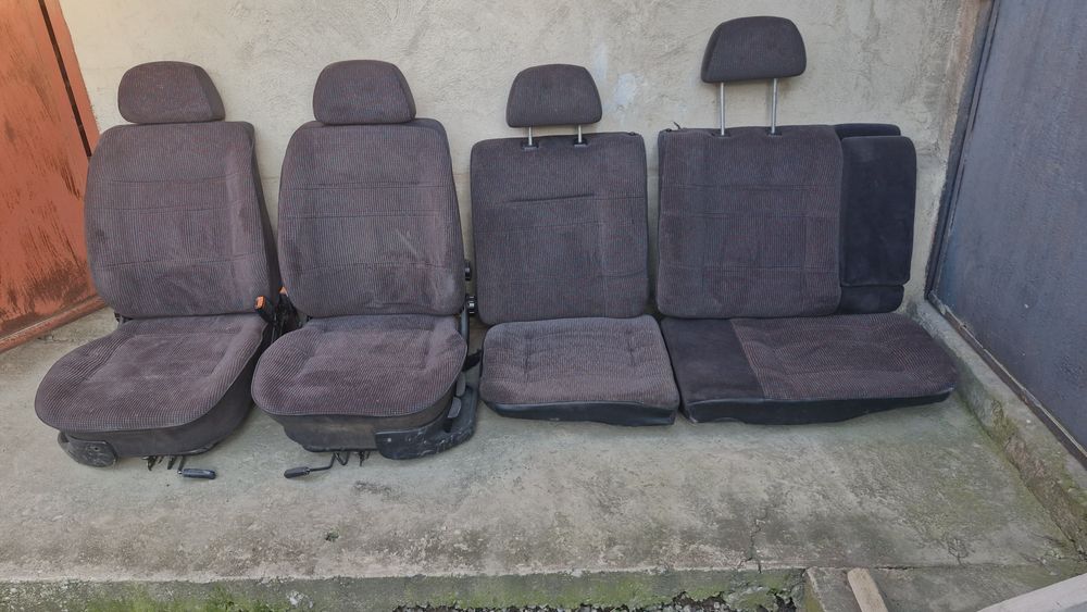 Гольф  3.сиденья комплект