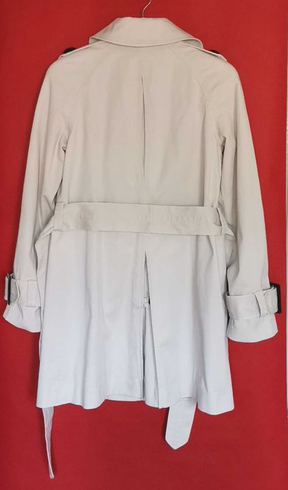 Pardesiu trench coat dama ZARA primavara marimea M crem impecabil