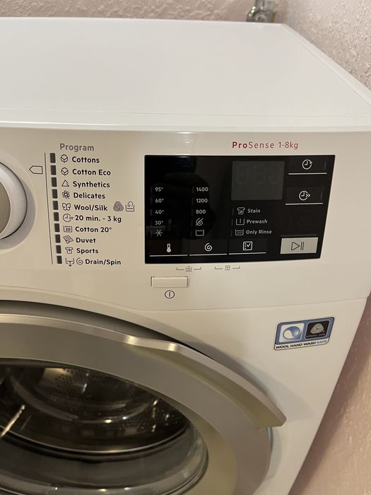 Пералния AEG - 8 кг.