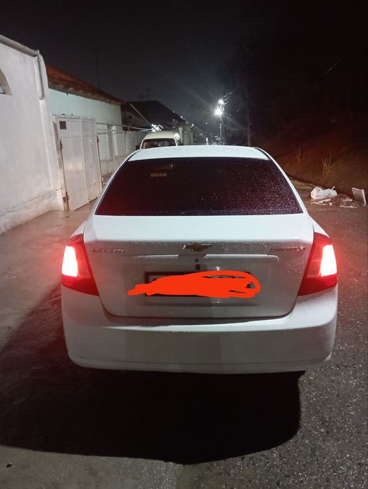 Lasetti metan gaz 2012yil