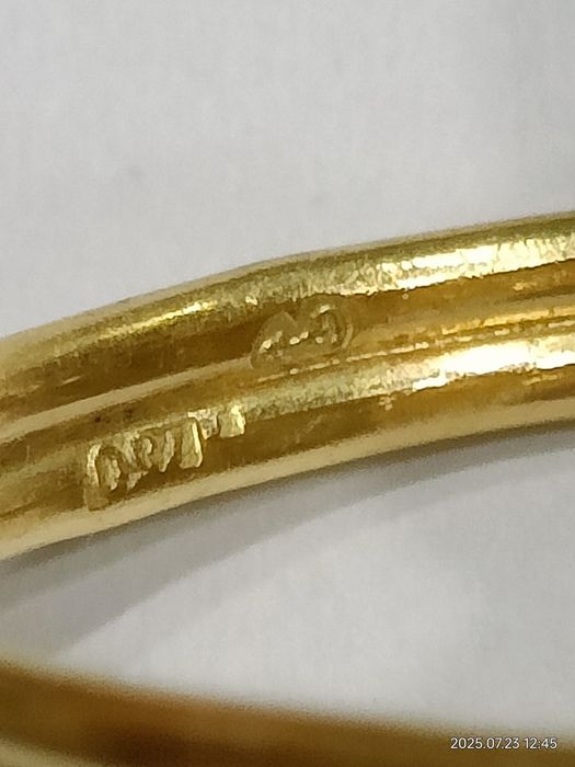 Vind set cercei și inel din aur 18kt cu diamante și opal natural