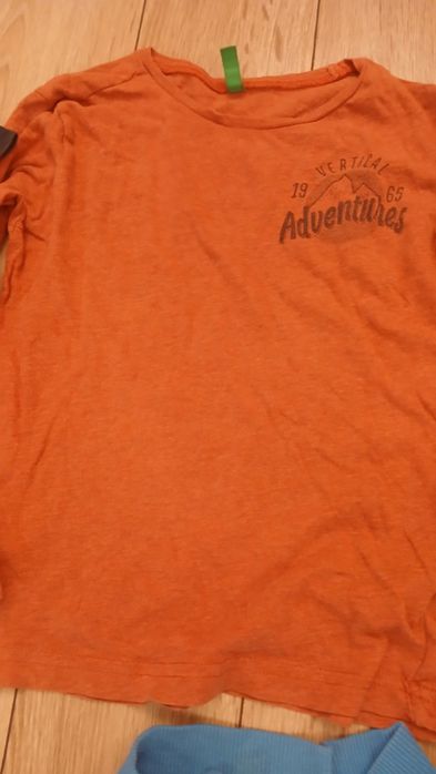 Комплект детски дрехи за 15 лева всичките