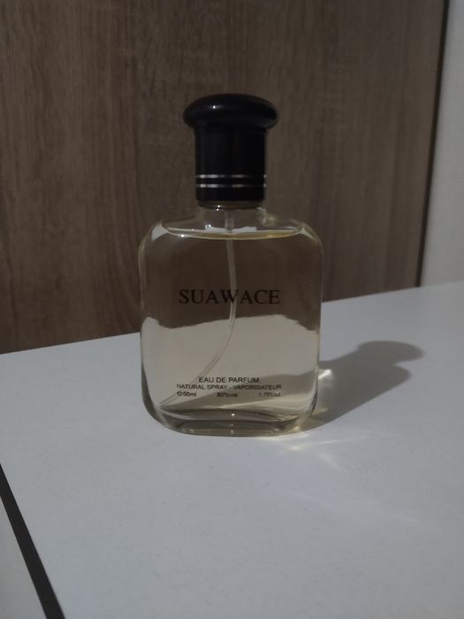 Продам парфюм мужской