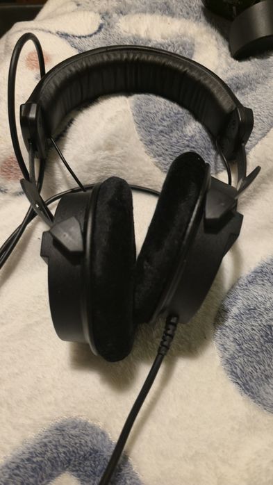 Pachet Casti beyerdinamic dt 990 pro cu dac/amp