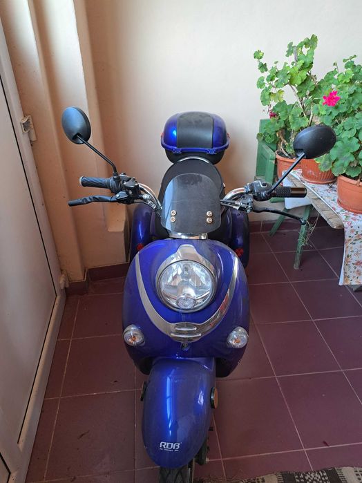 Vand Tricicleta electrica RDB E-Klass