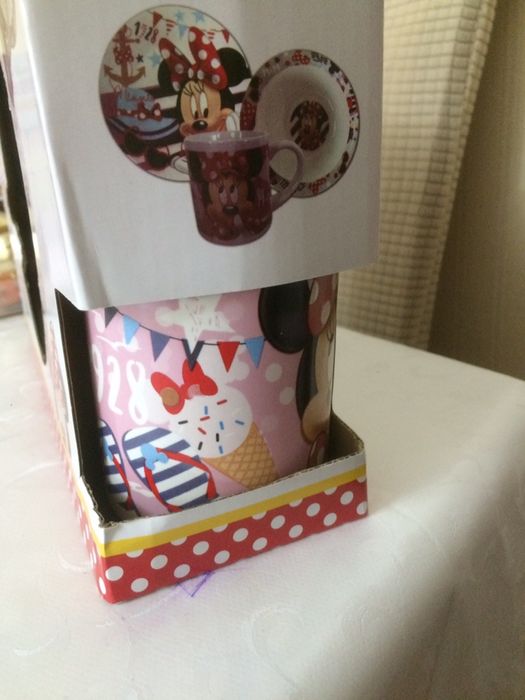 Детская посуда на подарок