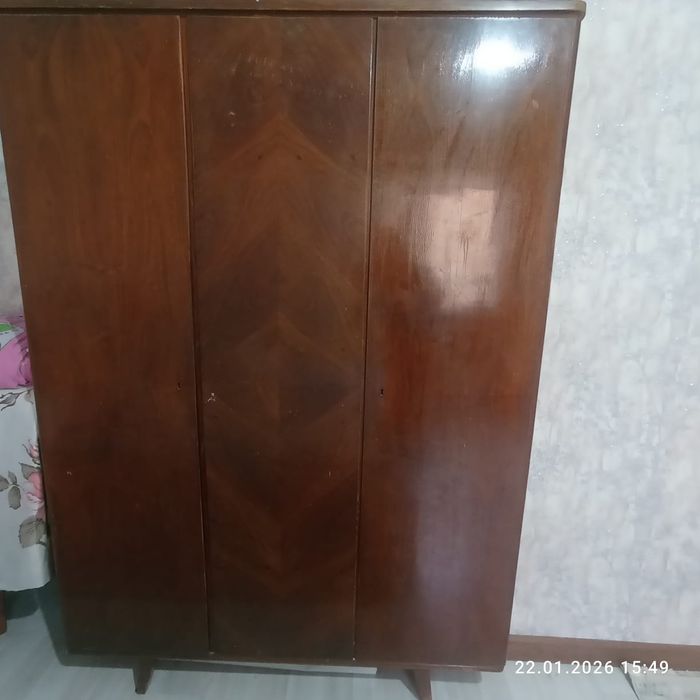 Шифонер в хорошем состояний