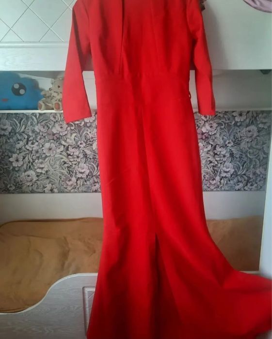 Платья и сарафаны