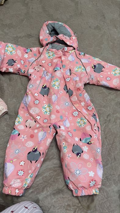 Продам комбезы на рост 100см