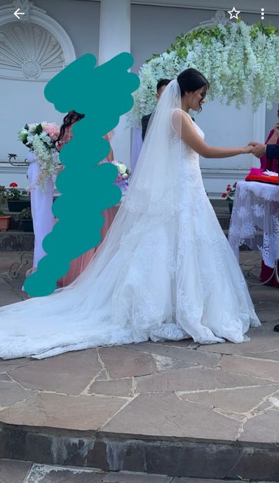 Платье со шлейфом