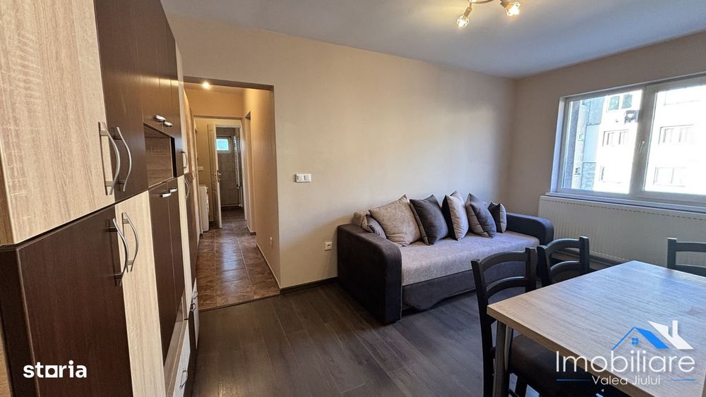 Apartament 3 camere decomandate | Etaj 3/4 | Complet mobilat si utilat