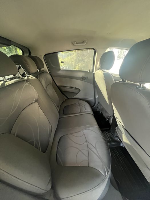Продаётся Chevrolet Spark, 2015, механика