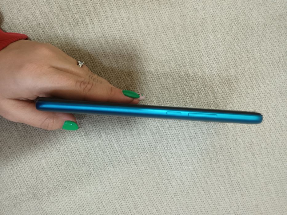 Телефон  Redmi 9