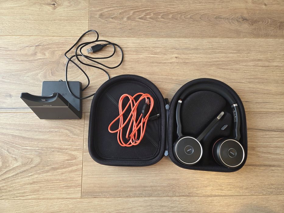 Casti Jabra Evolve 75, aproape noi