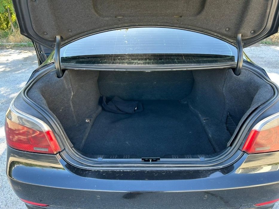 BMW E60 530D 2005г. Автомат