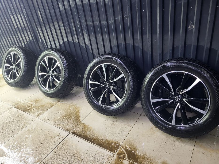 Продам комплект диски с зимней резиной