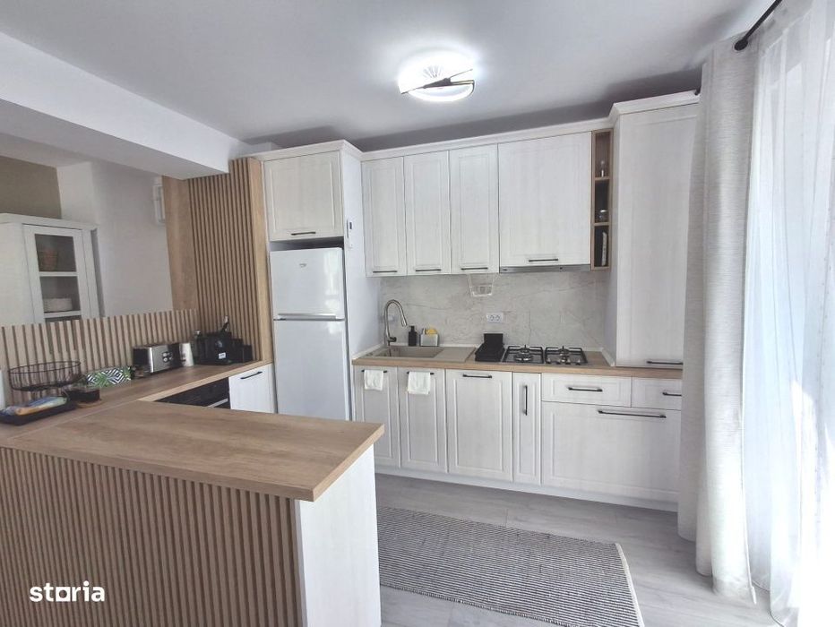 Apartament 3 camere de inchiriat – Decomandat, Superlux, Electropute