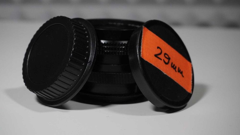 Obiectiv Foto/Video Carl Zeiss Jena 29mm f/2.8 – montură EF + case