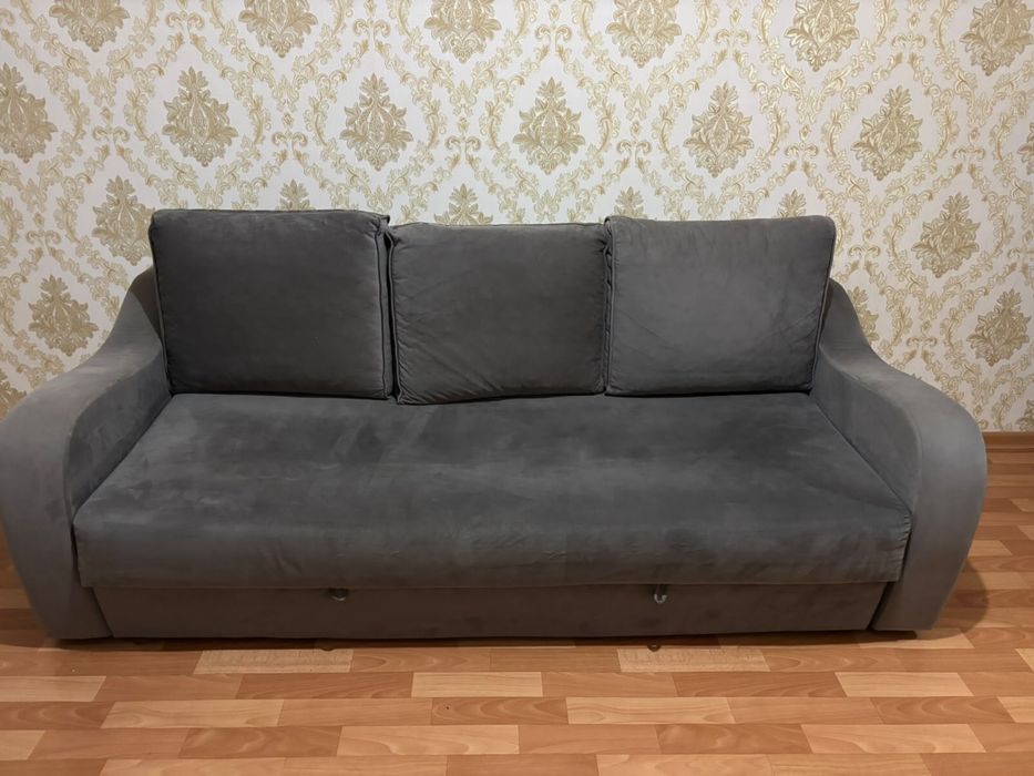 Продам диван не дорого