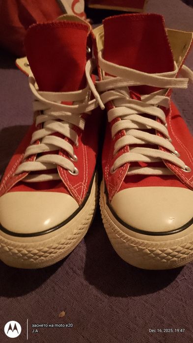 Кецове  Converse