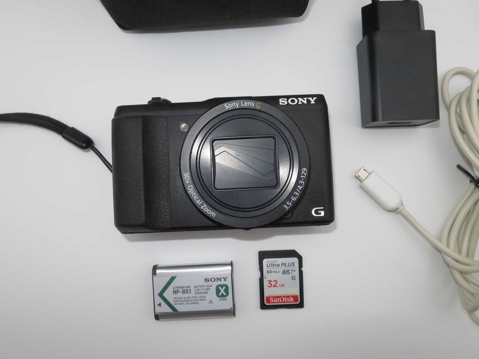 Sony Cyber-shot DSC HX60 компактен цифров фотоапарат в черен цвят, дигитална камера 30x Оптичен зум Sony G, 20.4 MP, Wi-Fi, NFC в отлично състояние