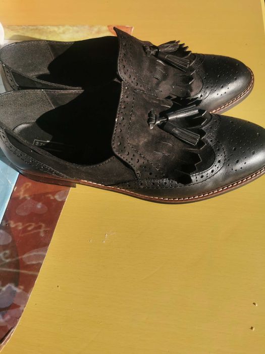 Sandale și pantofi din piele naturala interior exterior