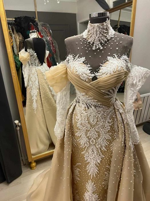 Бална Рокля с шлейф