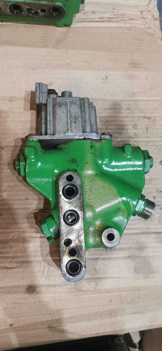 Valva  tiranti cu motoras stepper John Deere  AL205521 AL232493