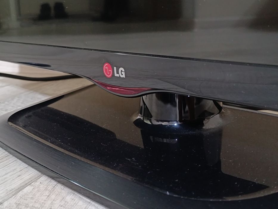 Телевизор смарт, Голосовой пульт