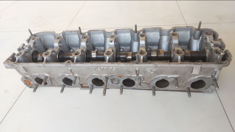 Продаётся  BMW е34 галовка паук.  Sotiladi bmw e34 galovkasi.