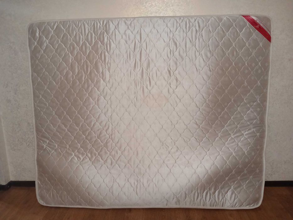 Белый матрассссс