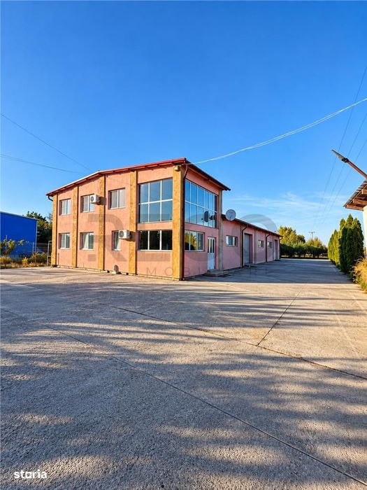 RECO Spatiu Comercial, Santion