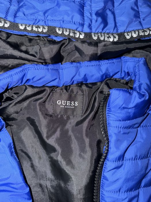 Детско яке на GUESS