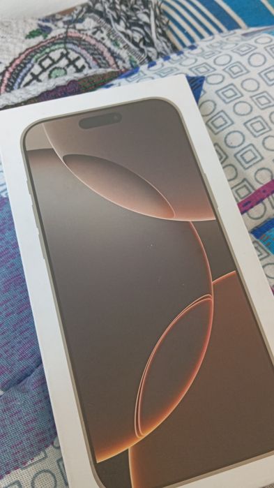 Айфон 16про про мах китайский