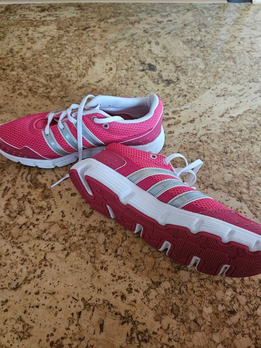 Adidias, маратонки