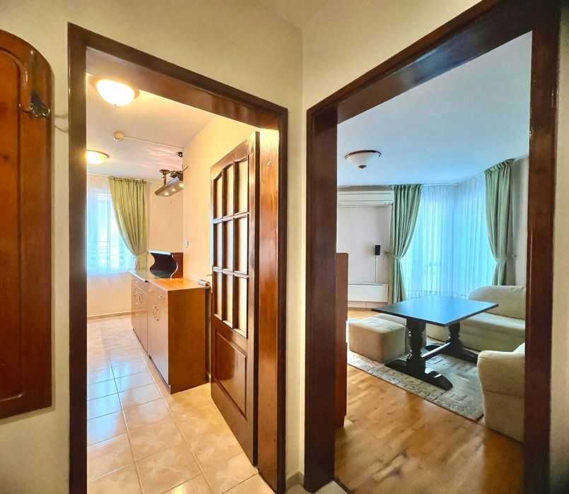 Дава се под наем Тристаен апартамент в Пловдив, Център - 92 кв.м за 650 € - Снимка #6