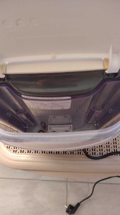 Кафе машина с капсули BOSCH Tassimo