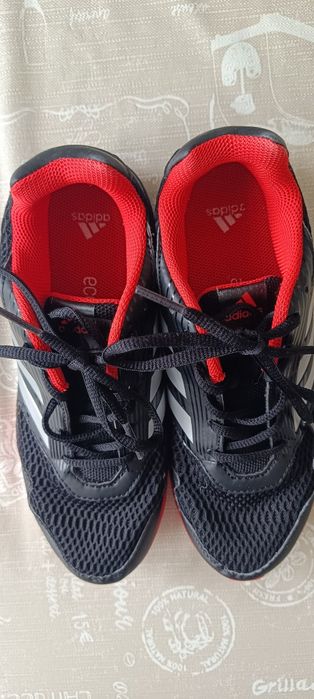 Adidas femei 36,5