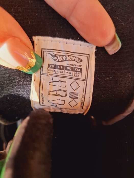 Ролики евтино маркови