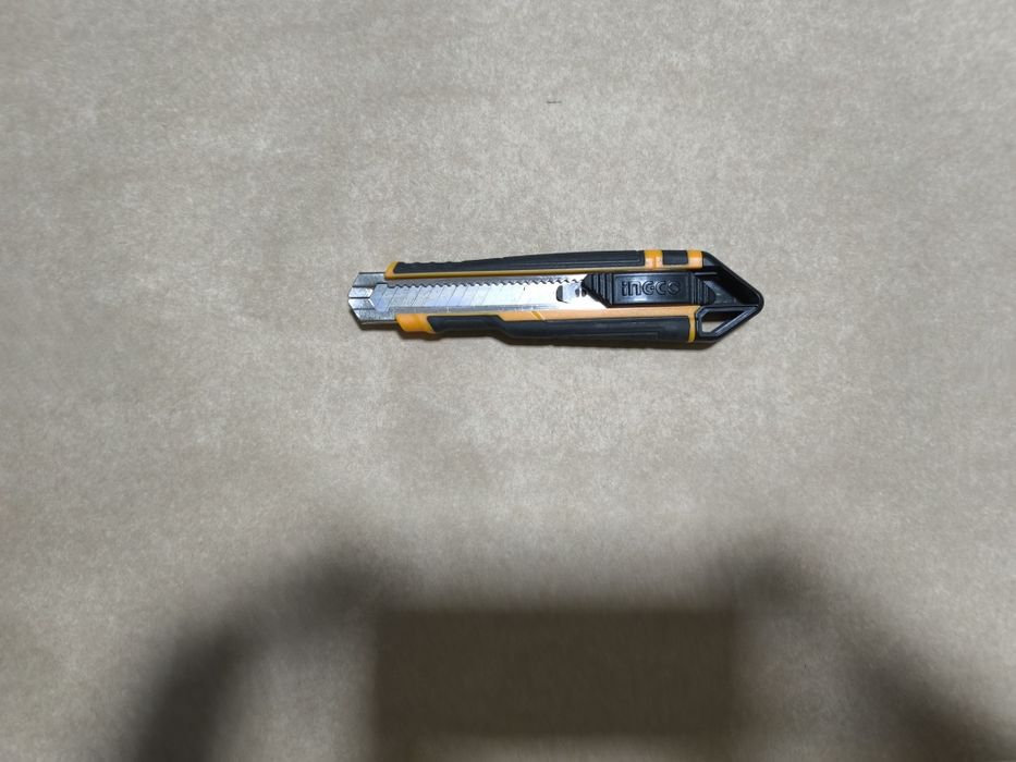 Набор инструментов TOTAL THKTHP21686