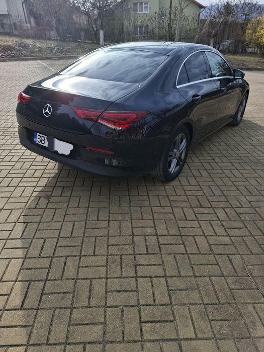 Vând Mercedes-Benz CLA 180 d C118