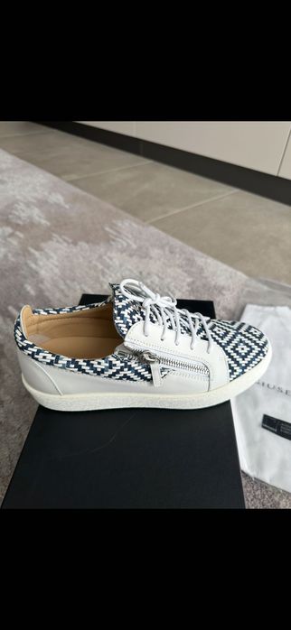 Оригинални giuseppe zanotti 42.5