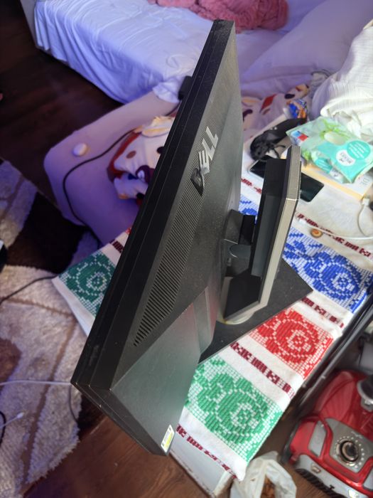 Monitor dell de munca