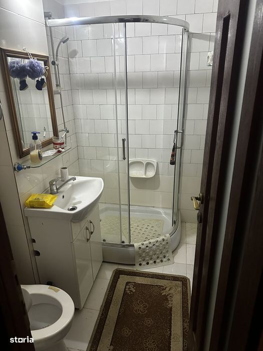 Apartament cu 2 camere de vanzare decomandate, 47 mp, Dealul Florilor